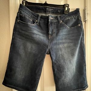 COPY - Brand new, tag on, Lucky brand Bermuda shorts